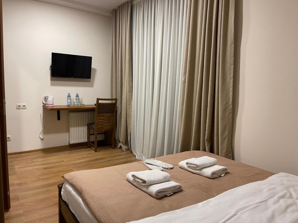 Art Family Hotel Tbilisi Zewnętrze zdjęcie