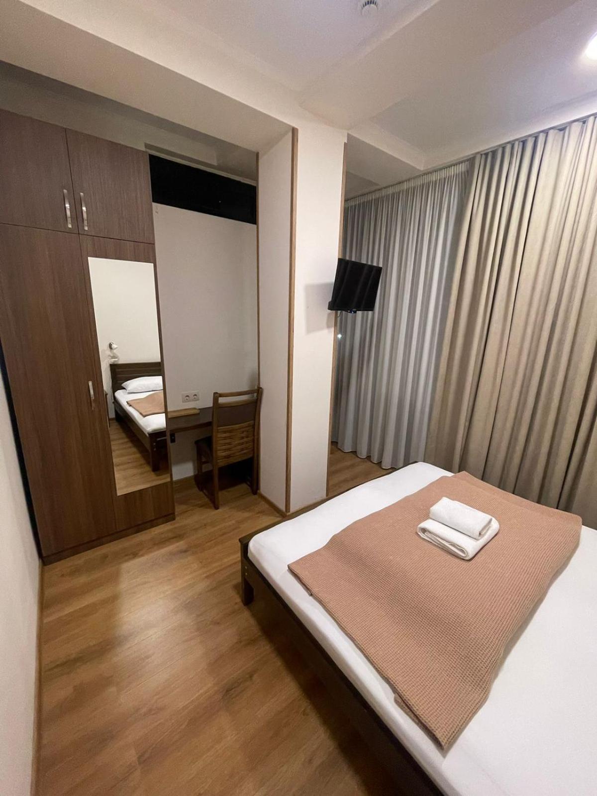 Art Family Hotel Tbilisi Zewnętrze zdjęcie